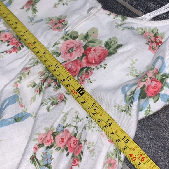 🔱 Vintage Gold Label Victorias Secret Gown 🔱 - Picture 5 of 9